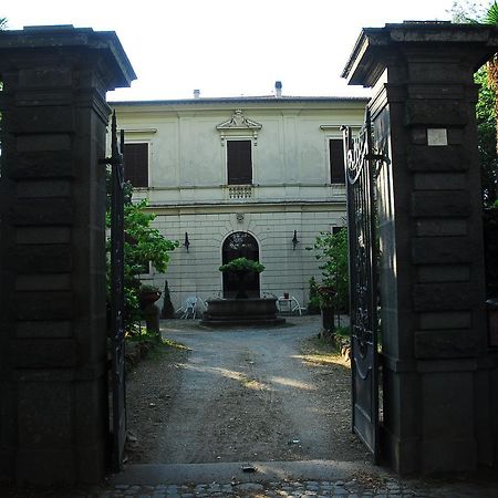 B&B Villa Gualterio Bolsena Buitenkant foto